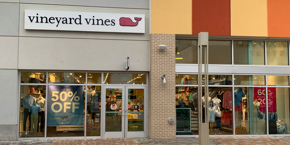 Vineyard shop vines outlet